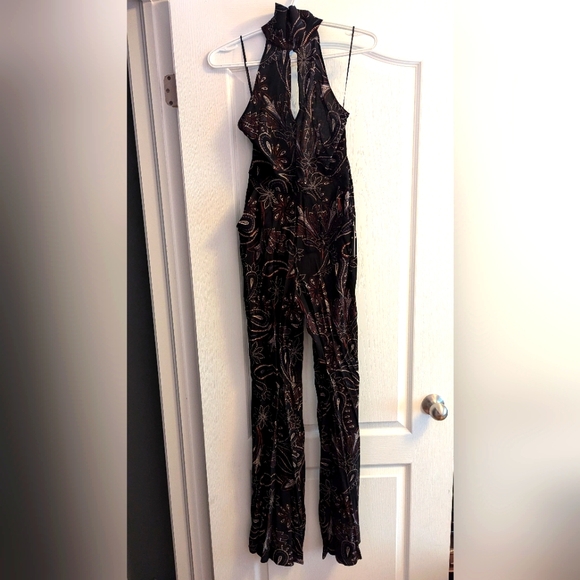 Astr the Label Halter Jumpsuit - Picture 1 of 2